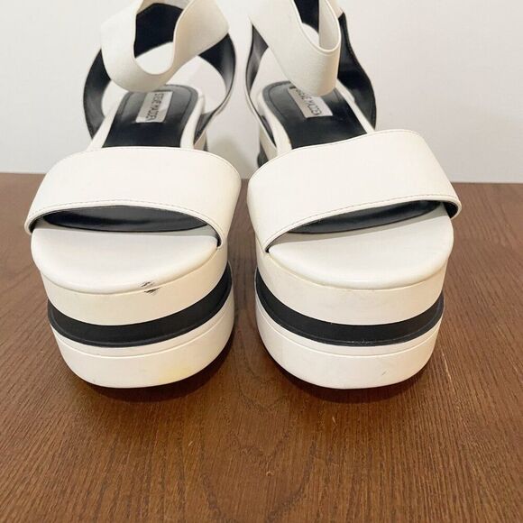 Steve Madden Women’s White Black Haze 3” Platform Retro Flat Sandal US 6 Bold - Picture 5 of 10